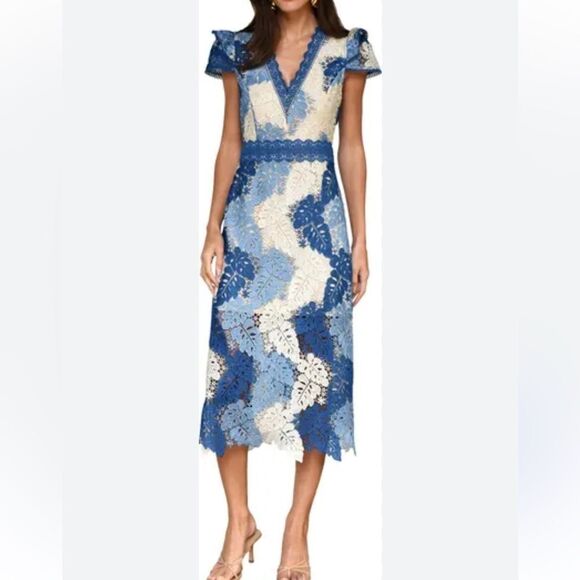 Adelyn Rae Adeline Palm Lace Midi Dress in Sapphire Blue/cream - Picture 2 of 4